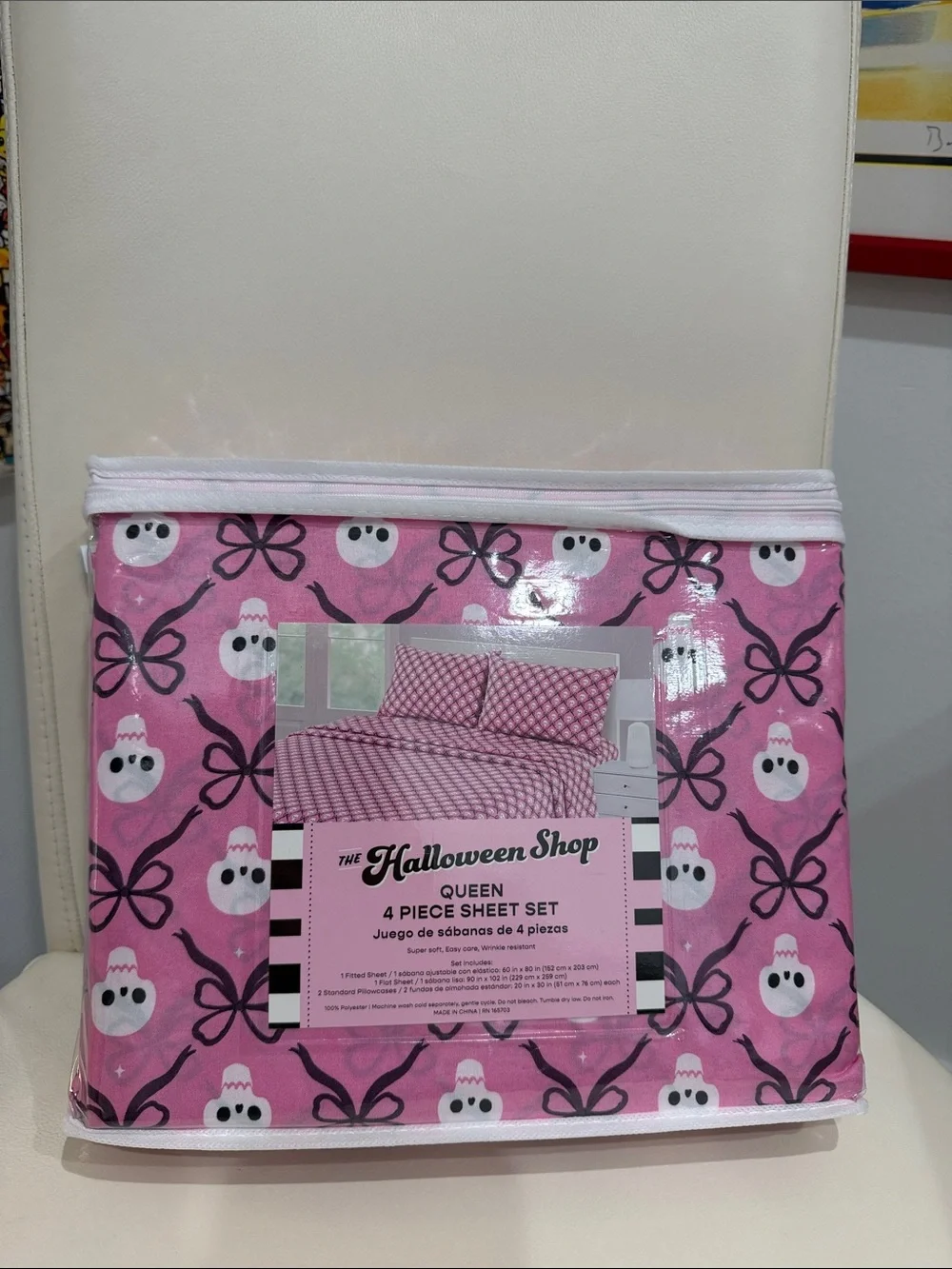 The Halloween Shop Queen 4-Piece Sheet Set - Pink Skull & Bow Print